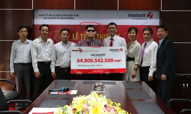 Lễ trao giải thưởng Đặc Biệt Jackpot xổ số Mega trị giá 65 tỉ